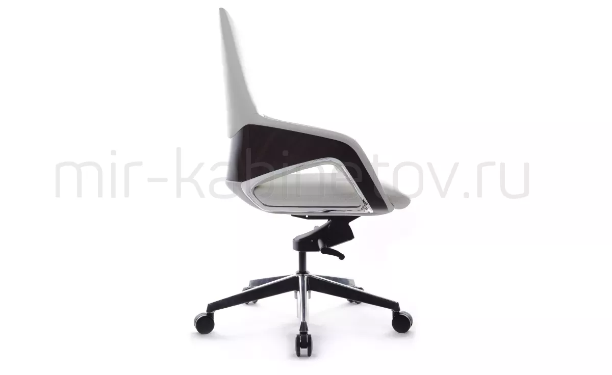 Кресло для руководителя Aura-M (FK005-В) – фото 3
